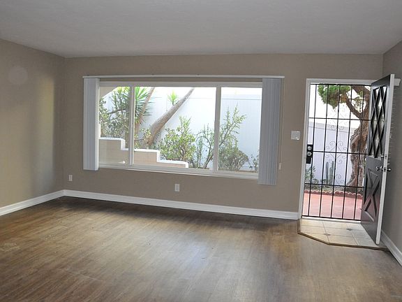 5th image of 382-388 1/2 Rosecrans St #3845