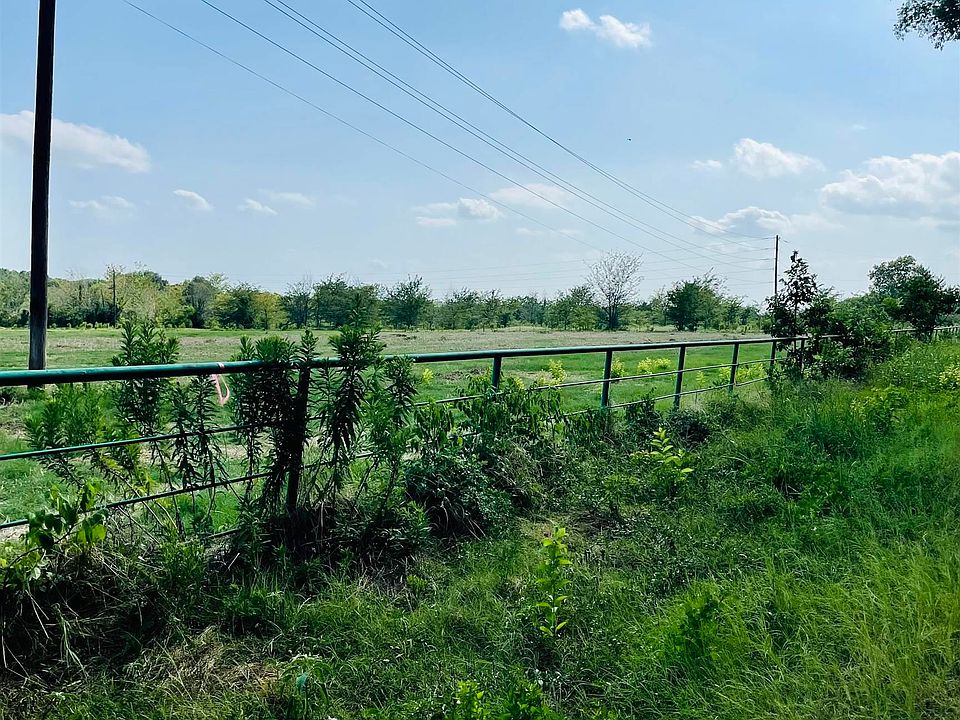 2nd image of 23611 County Road 181