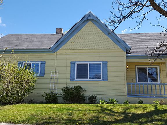 Exterior view from Jackson Avenue