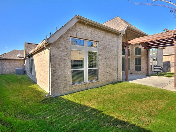 5th image of 3403 Leafstone Ln