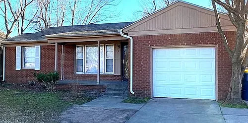 1702 W Britton Rd Photo 1