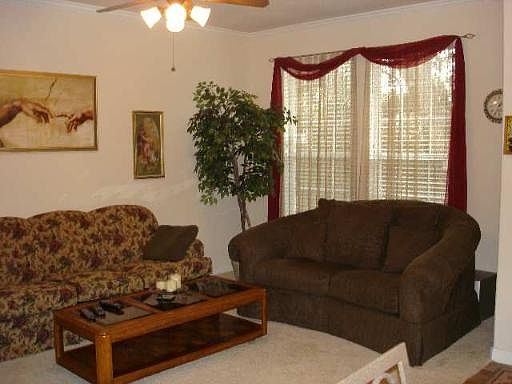 5th image of 2505 Grayson Cir #2505