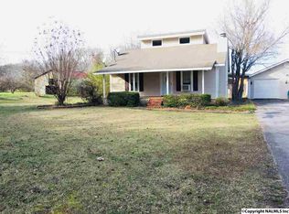 110 Henderson St, Moulton, AL 35650