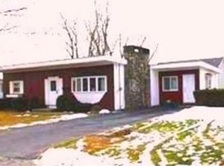 12 Fletcher St, Worcester, MA 01604