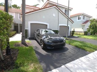 3618 San Simeon Cir, Fort Lauderdale, FL 33331