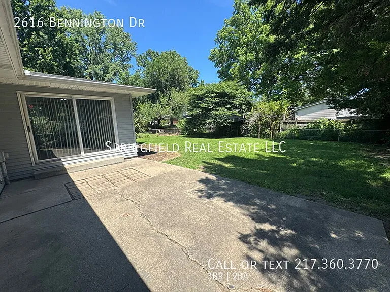 2616 Bennington Dr — Photo 47