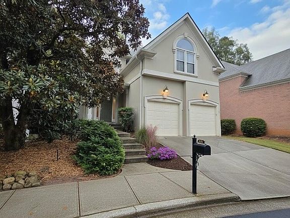 2nd image of 2030 Lenox Cove Cir