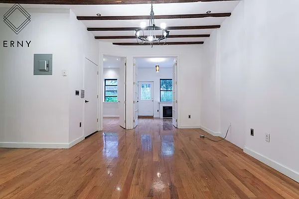 Rented by ERNY LLC | media 3