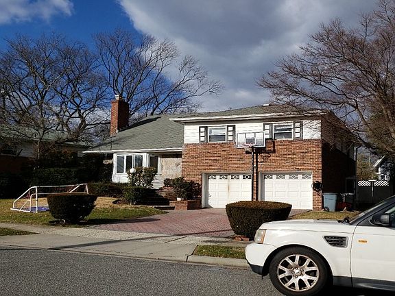 2nd image of 856 Myrna Dr