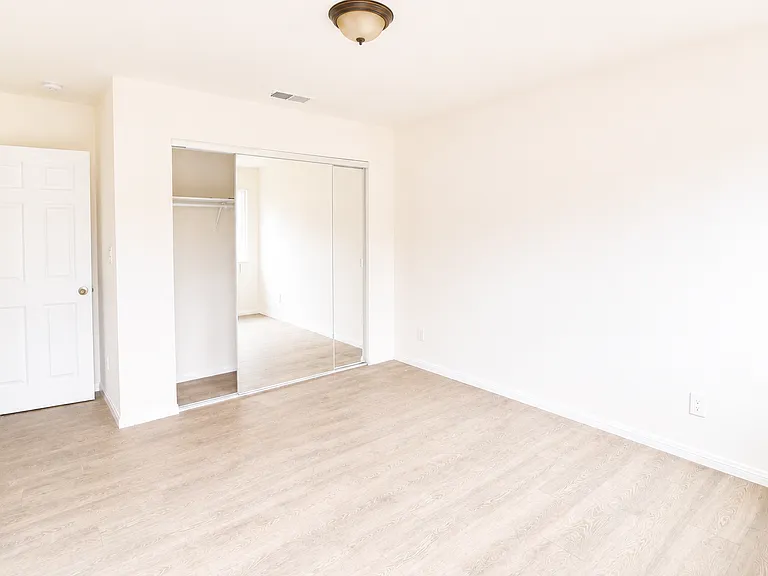 15600 Country Club Dr — Photo 10