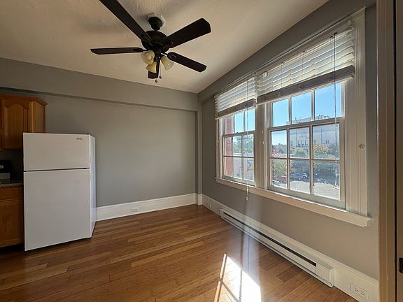 4th image of 328 Virginia St #301