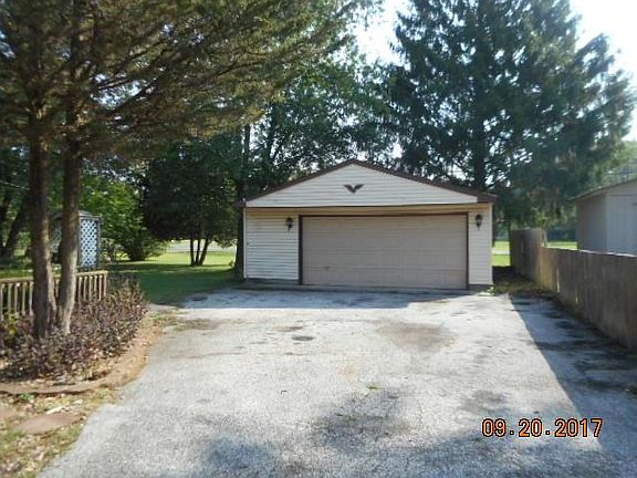 2nd image of 7633 Partridge Rd