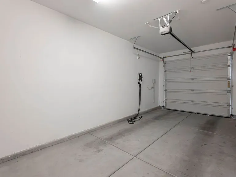 8243 Vino Merlot Ave — Photo 27