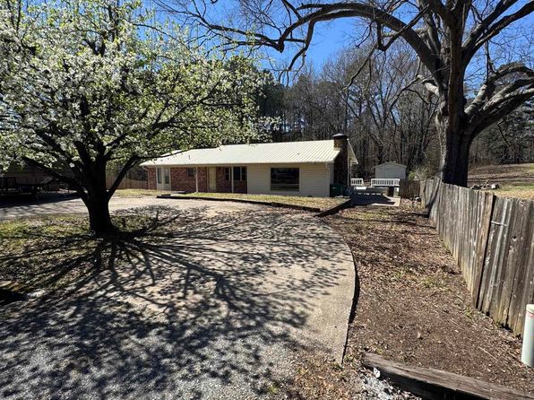 5009 W Hensley Rd, Hensley, AR 72065