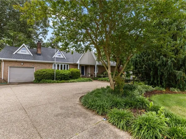 5409 Challedon Dr, Virginia Beach, VA 23462