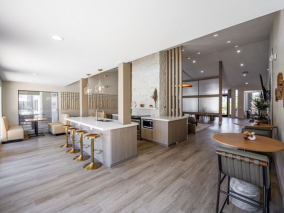2nd image of 3000 High View Dr #212
