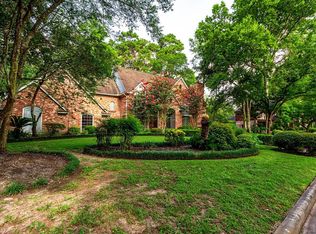 2111 Pleasant Creek Dr, Kingwood, TX 77345