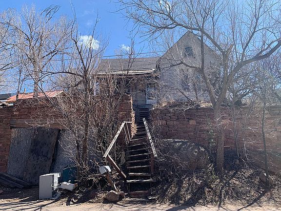 4th image of 515 High St