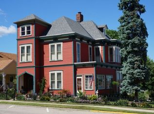 306 4th St, Aurora, IN 47001