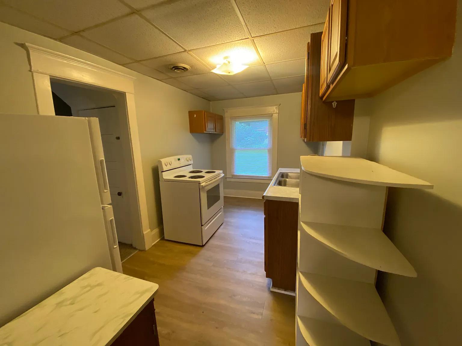 2 bed, $800 — Photo 4