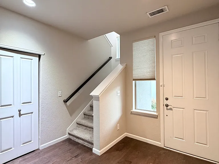 4260 E Warren Ave #1 — Photo 18
