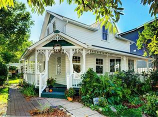 131 N 2nd Ave SE, High River, AB T1V1G7