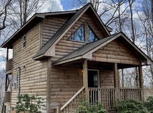 196 Conifer Dr, Whittier, NC 28789