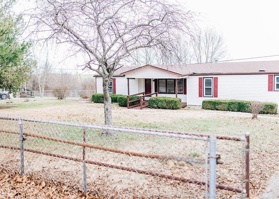 1st image of 119 Winburn Dr