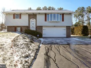 1714 Campus Rd, Elizabethtown, PA 17022