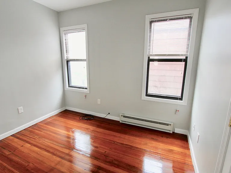 358 Princeton St #2B — Photo 5