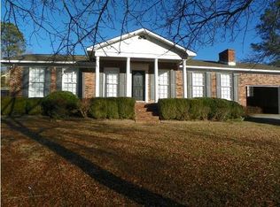 40 Rhinehart Cir, Phil Campbell, AL 35581
