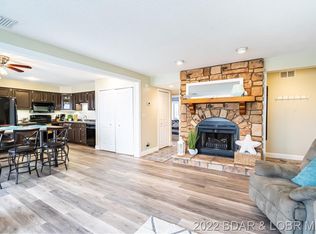 1101 Passover Rd UNIT 6, Osage Beach, MO 65065