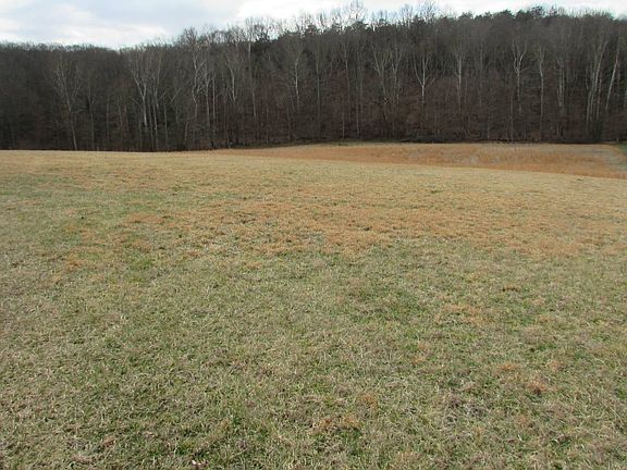 5th image of 1371 Old Johnson Rd