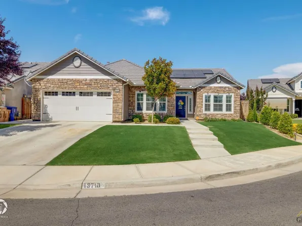 13710 Onyx Night Dr, Bakersfield, CA 93314