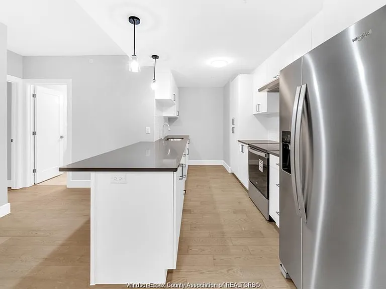 2550 Sandwich West Pkwy #402 — Photo 11