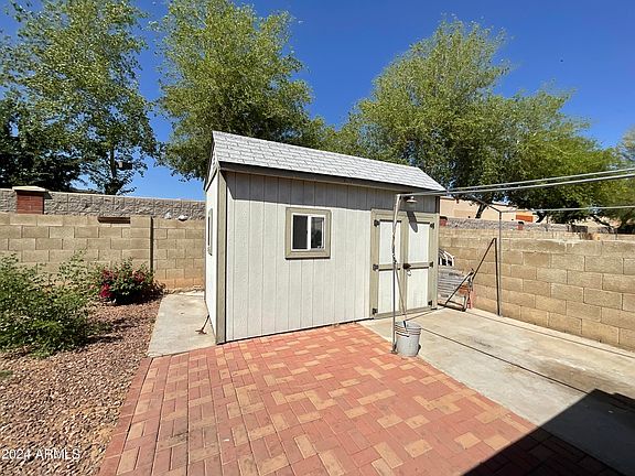 2nd image of 10078 W Mariposa Street