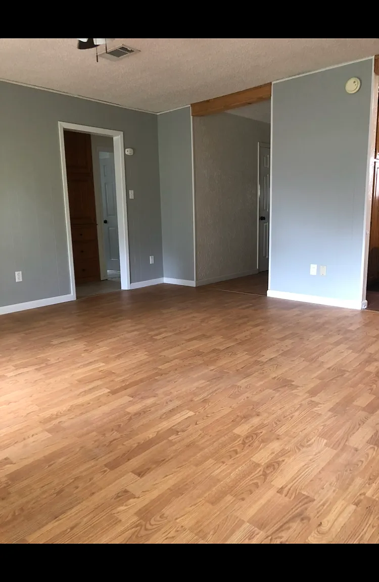 3 bed, 1160 sqft, $1,850 — Photo 3