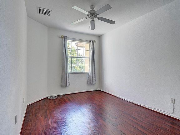 5th image of 1023 Ventnor Ave #11E