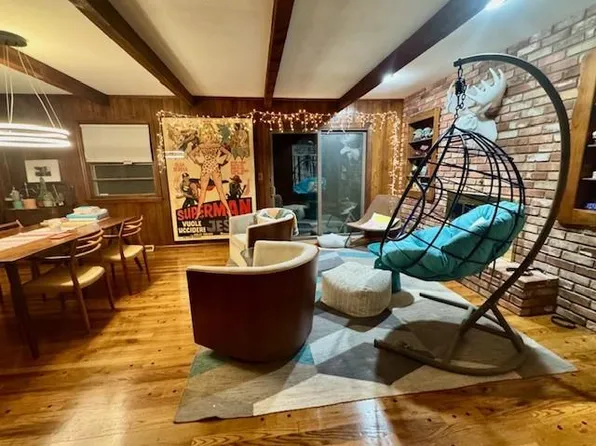 8411 W 87th St, Overland Park, KS 66212