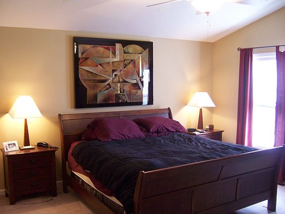 3rd image of 1513 Scarlett Way