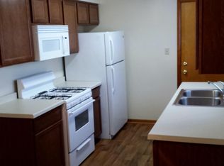420 Bethel Dr, Joliet, IL 60435