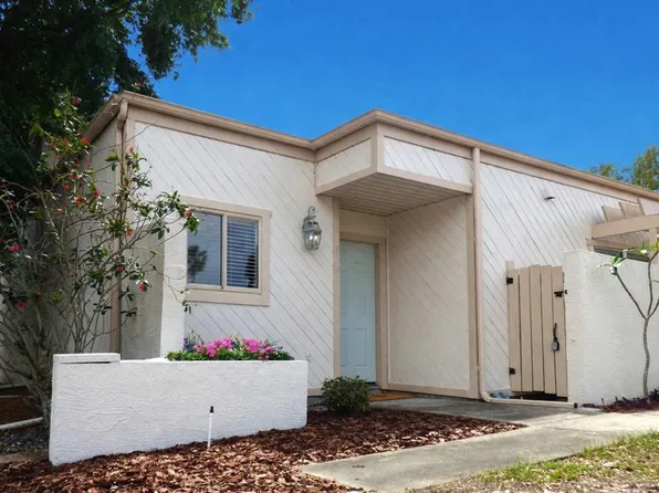 4326 Fern Glen St, Holiday, FL 34691