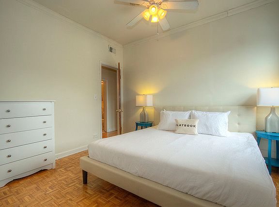 5th image of 802 W Belmont Ave APT 2E
