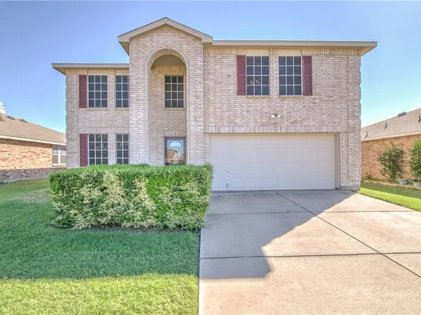 4317 Mayberry Ln, Fort Worth, TX 76123