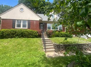 1635 Ehrler Dr, Louisville, KY