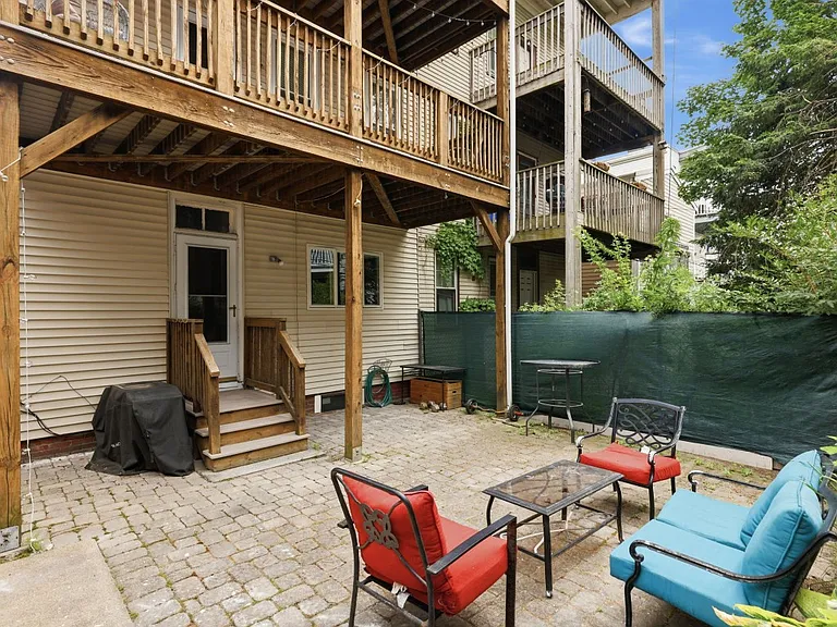155 N St #1 — Photo 8