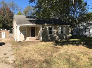 702 University St, Cleveland, MS 38732