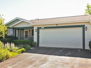 901 Shetland Ct, Grayslake, IL 60030