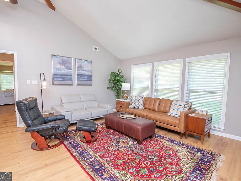 103 Burnham Rise #FURNISHED — Photo 12