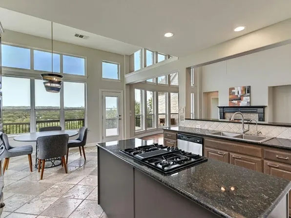 7204 Covered Bridge Dr, Austin, TX 78736